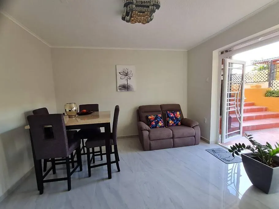 Beautiful Floor Apartment Curacao Willemstad Curacao